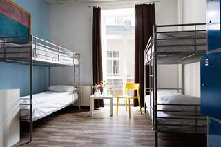 Хостелы Hostel Królewska Люблин Односпальная кровать в общем номере для мужчин и женщин-3